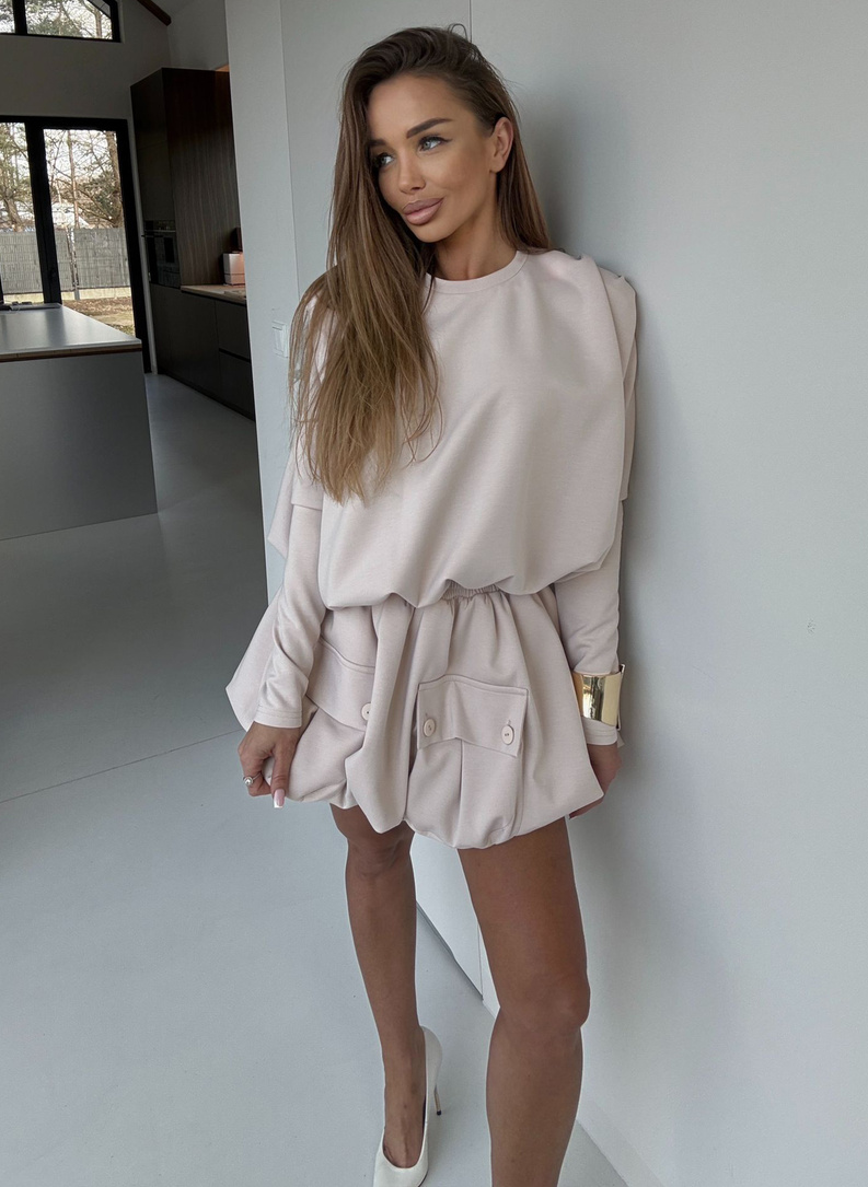 MONO PURE Women's Set in Light Beige