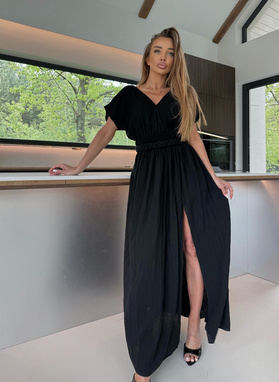 Black women's muslin dress