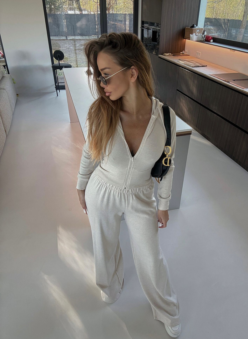 COMFI Women's Set in Ecru