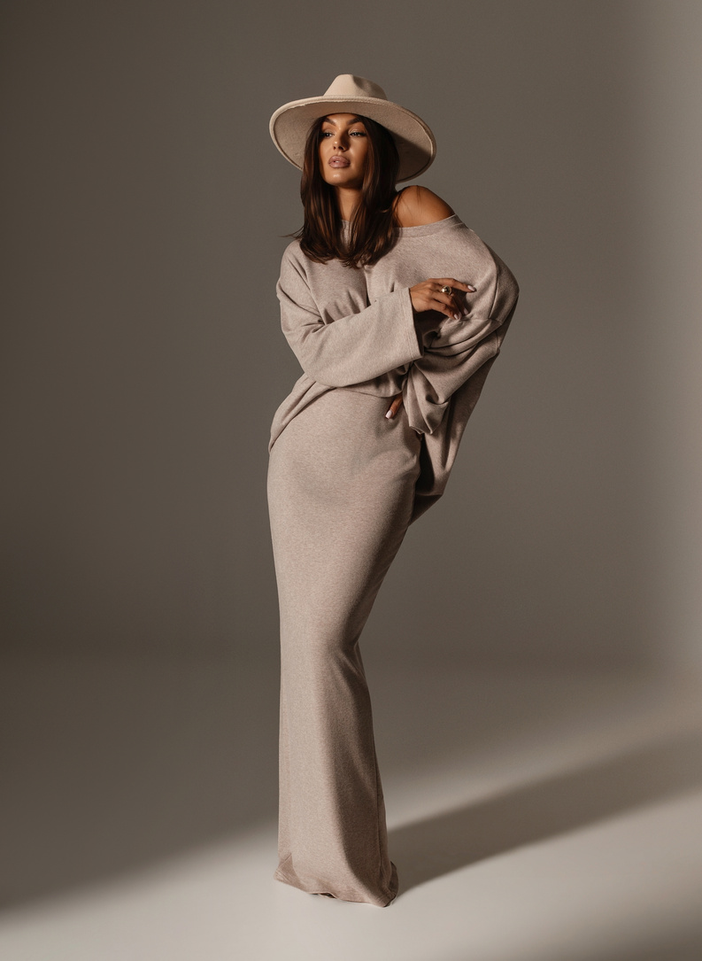 OSLO Set: Sweatshirt and Skirt in Mocha
