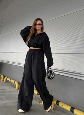Black MIJAS set with wide-leg trousers and oversized sweatshirt