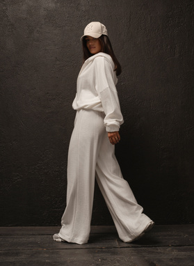 Women's Cream-Colored Herringbone Set