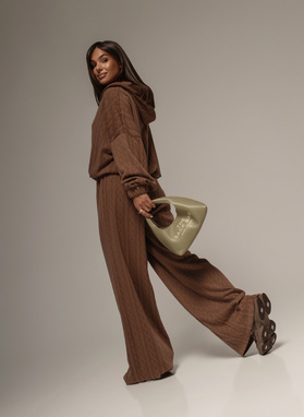 Brown women's set with a braided pattern