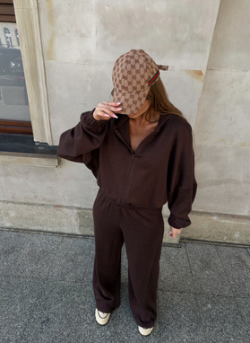 Brown, solid-color women's set with wool