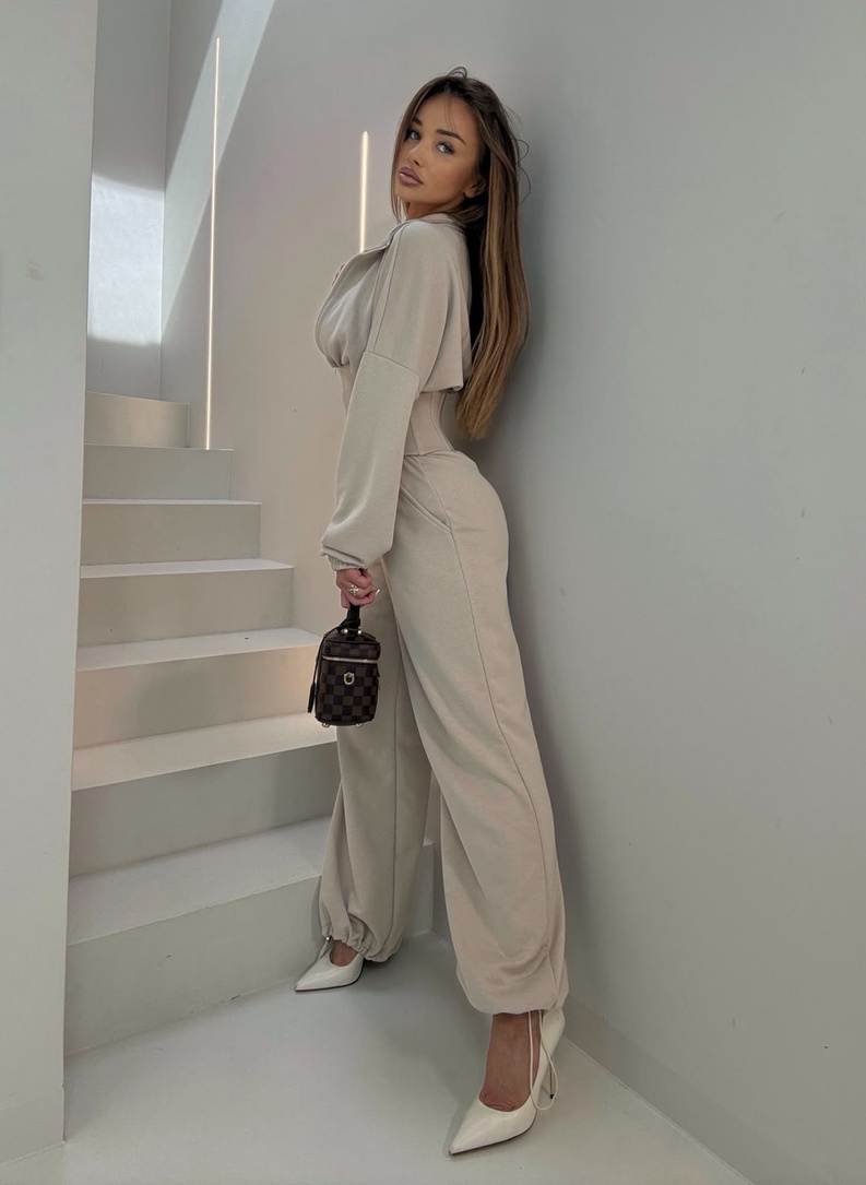 SOFIA tracksuit set with corset-style sweatshirt and trousers in beige