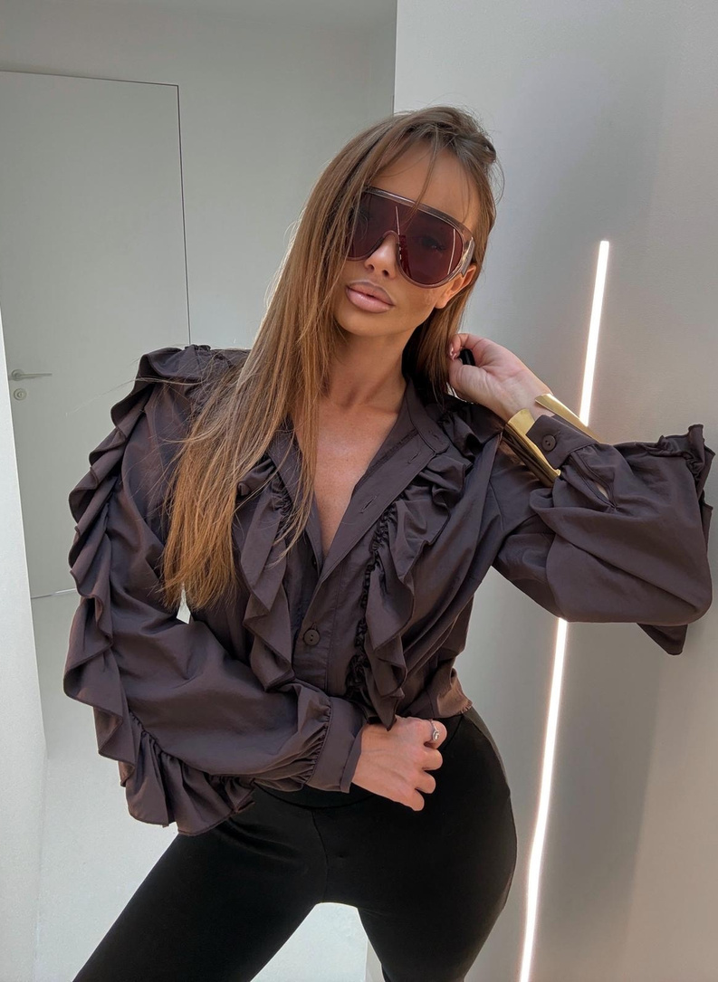 FLAMENCO Brown Ruffled Blouse