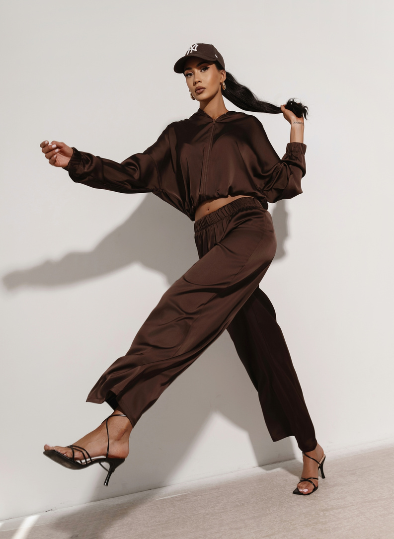 Set: Button-Down Sweatshirt + Wide-Leg Pants, Brown