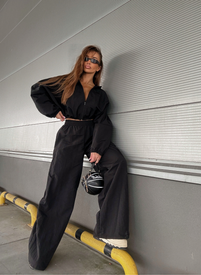 Black MIJAS set with wide-leg trousers and oversized sweatshirt