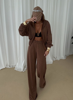 Brown women's set with a braided pattern
