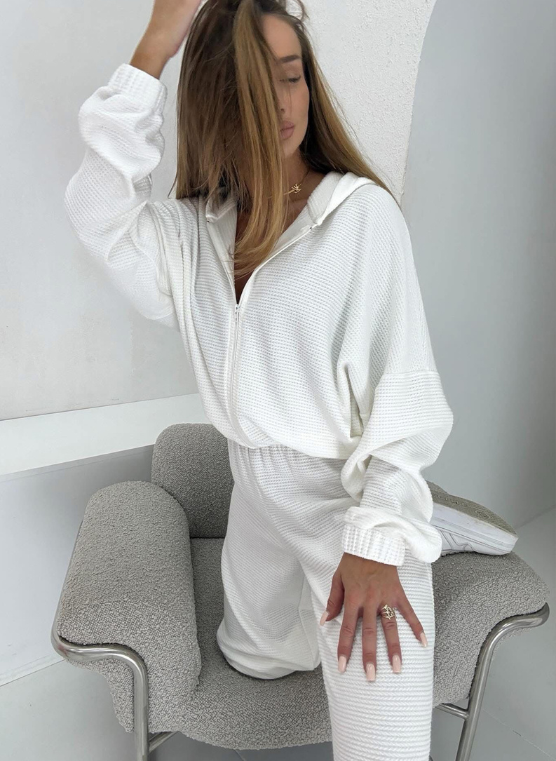 Women's Cream-Colored Herringbone Set