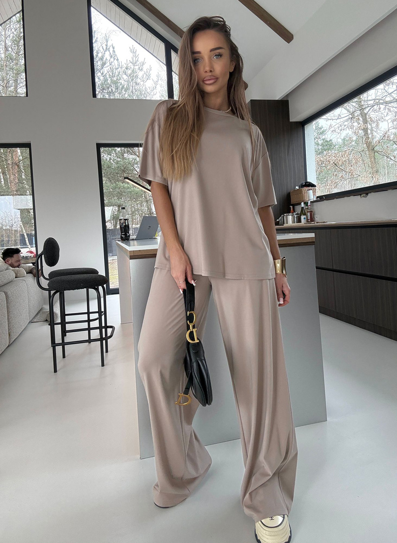 SARA Women's Set, Dark Beige