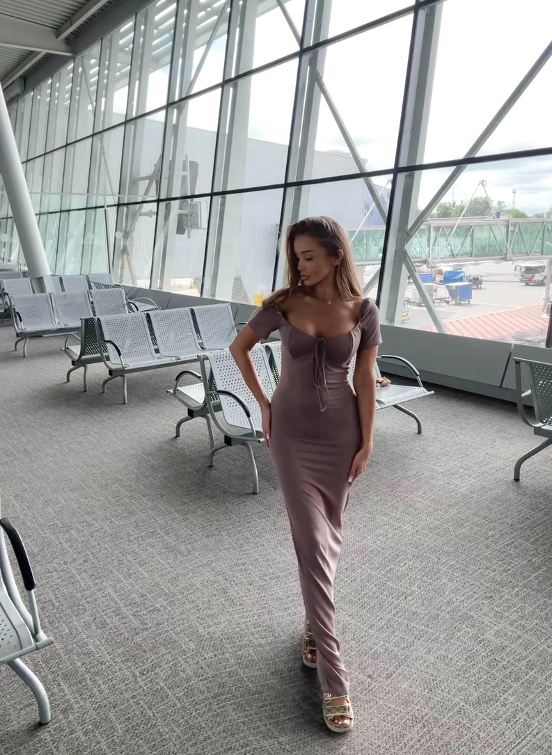 SELENA Long Dress in Mocha